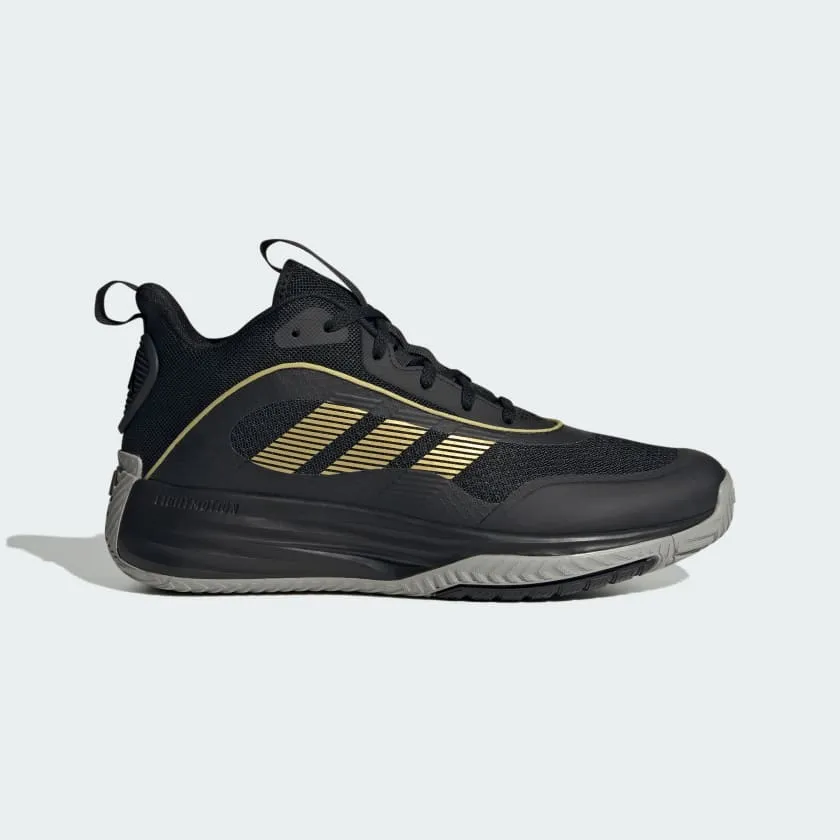 ADIDAS MEN'S OWN THE GAME 3 BLACK/GOLD BASKETBALL SHOES