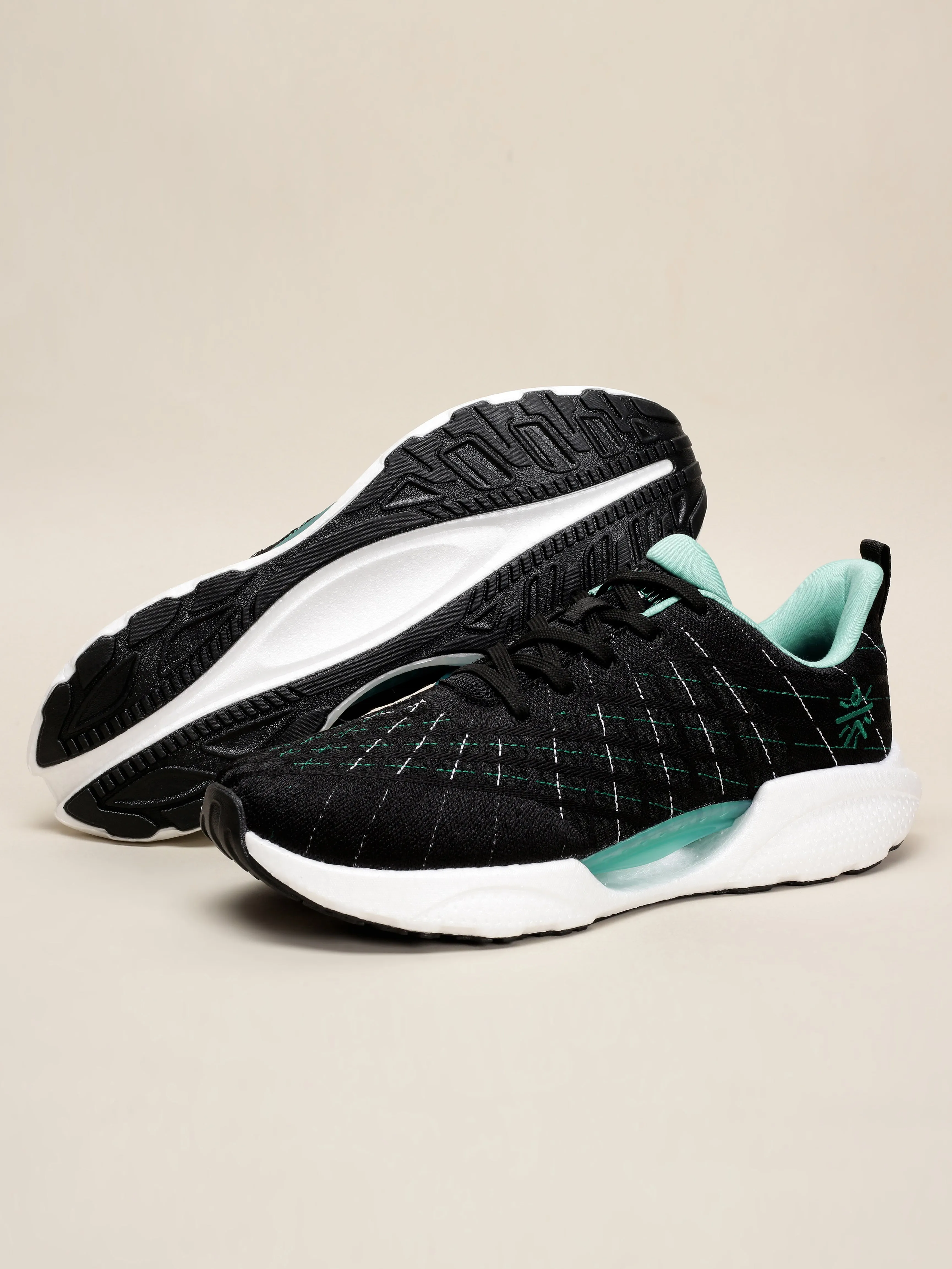 Cult Men's MeshBlaze Walking Shoes - Black
