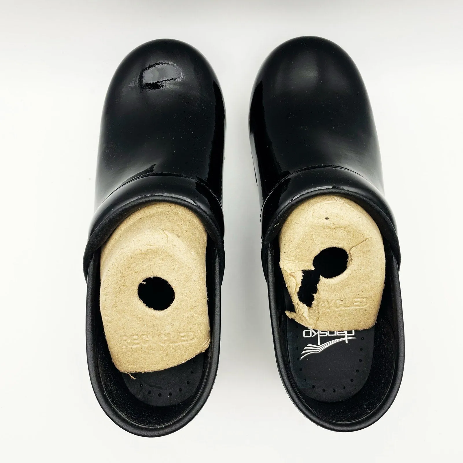 Dansko Women's Professional Patent Clogs EU 35 US 4.5-5 Black Leather Shoes