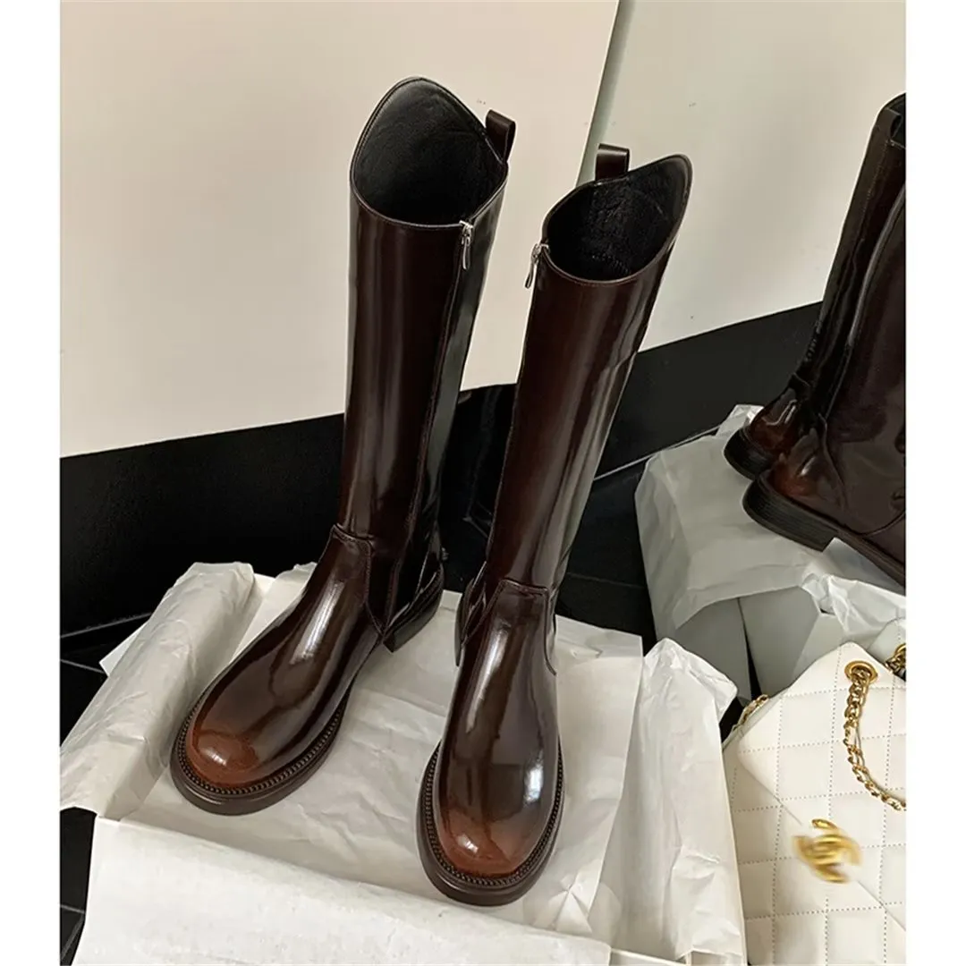 LeatherLuxe Opulent Cowhide Round-Toe Winter Boots