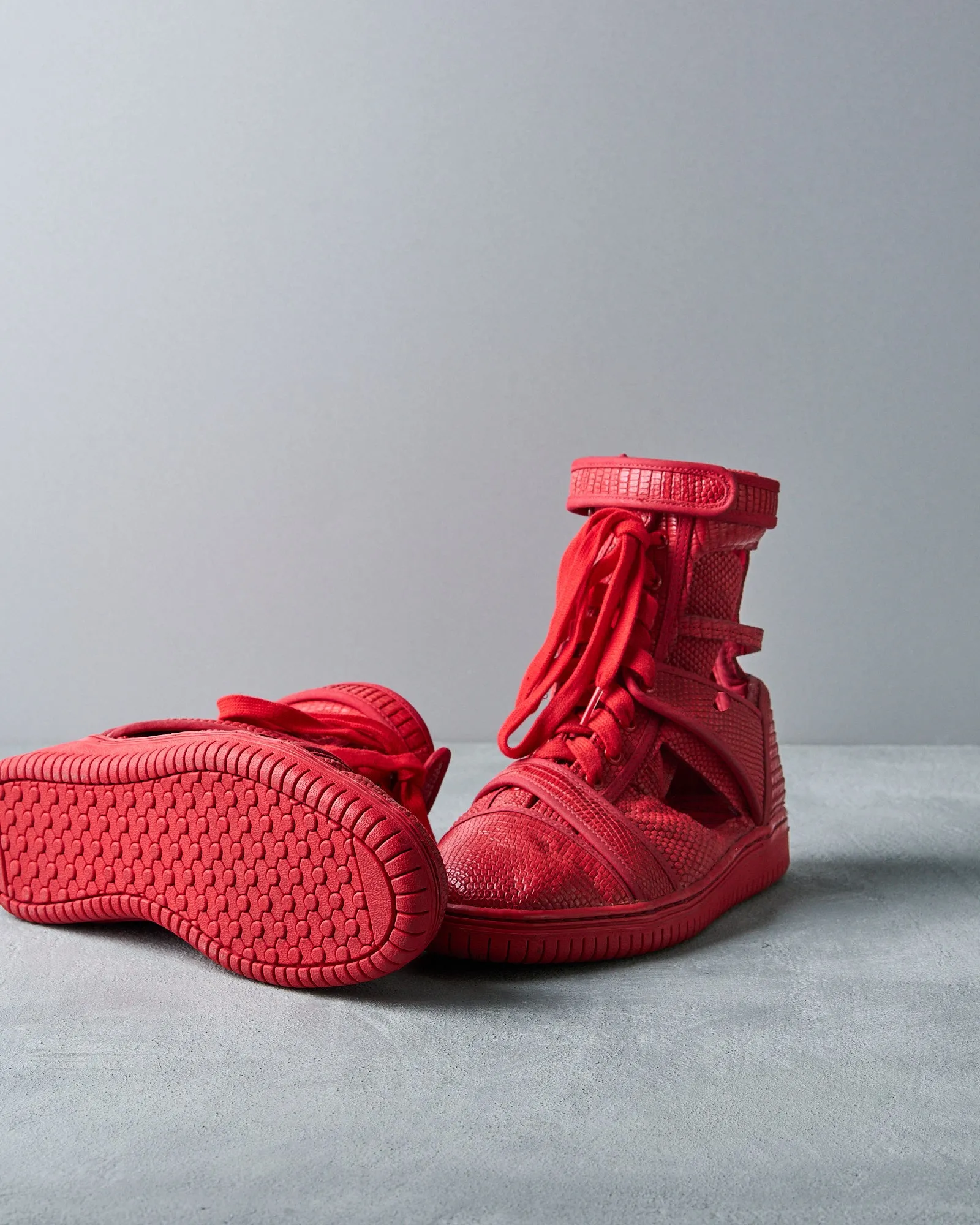 Lizard high-top skeleton sneaker