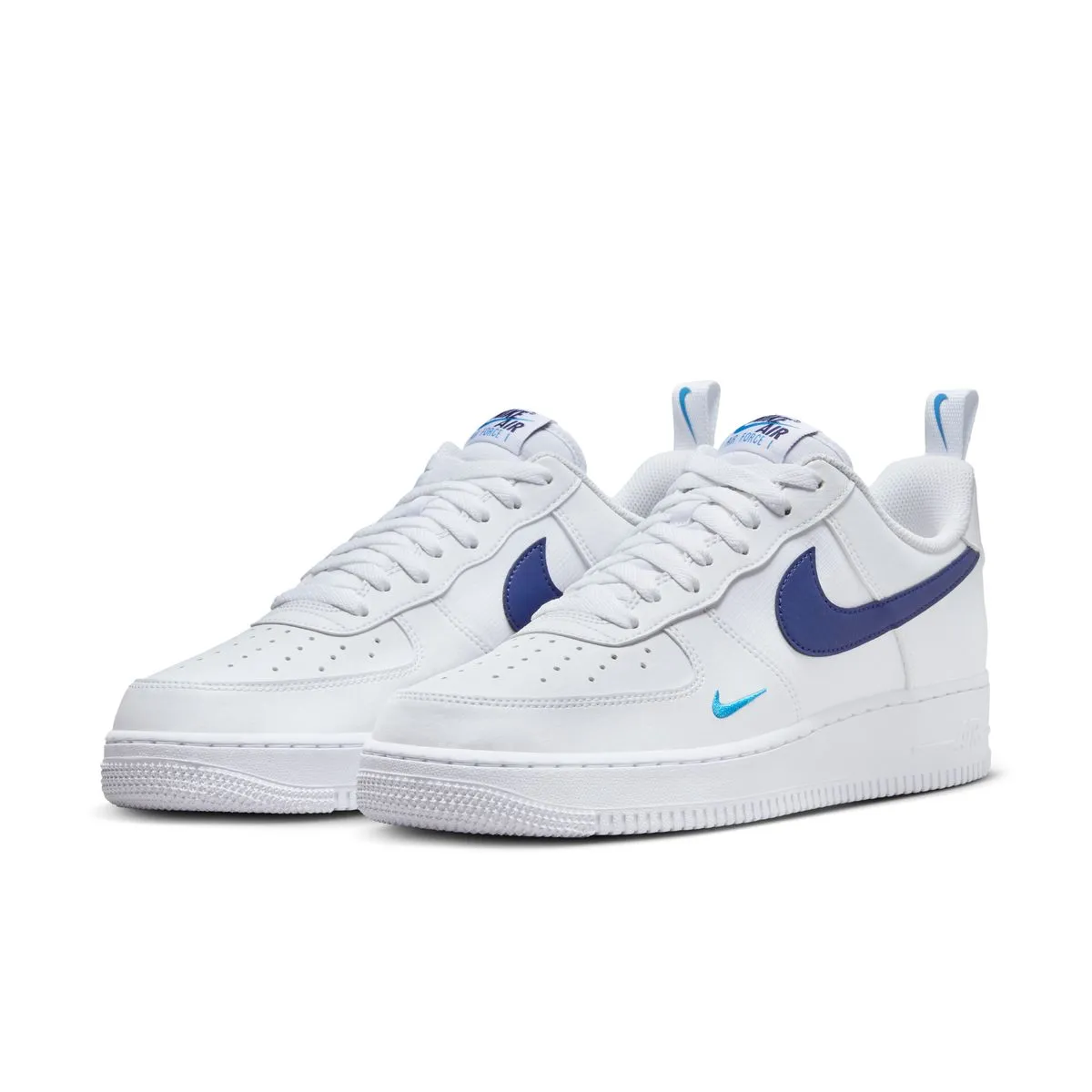 NIKE AIR FORCE 1 `07