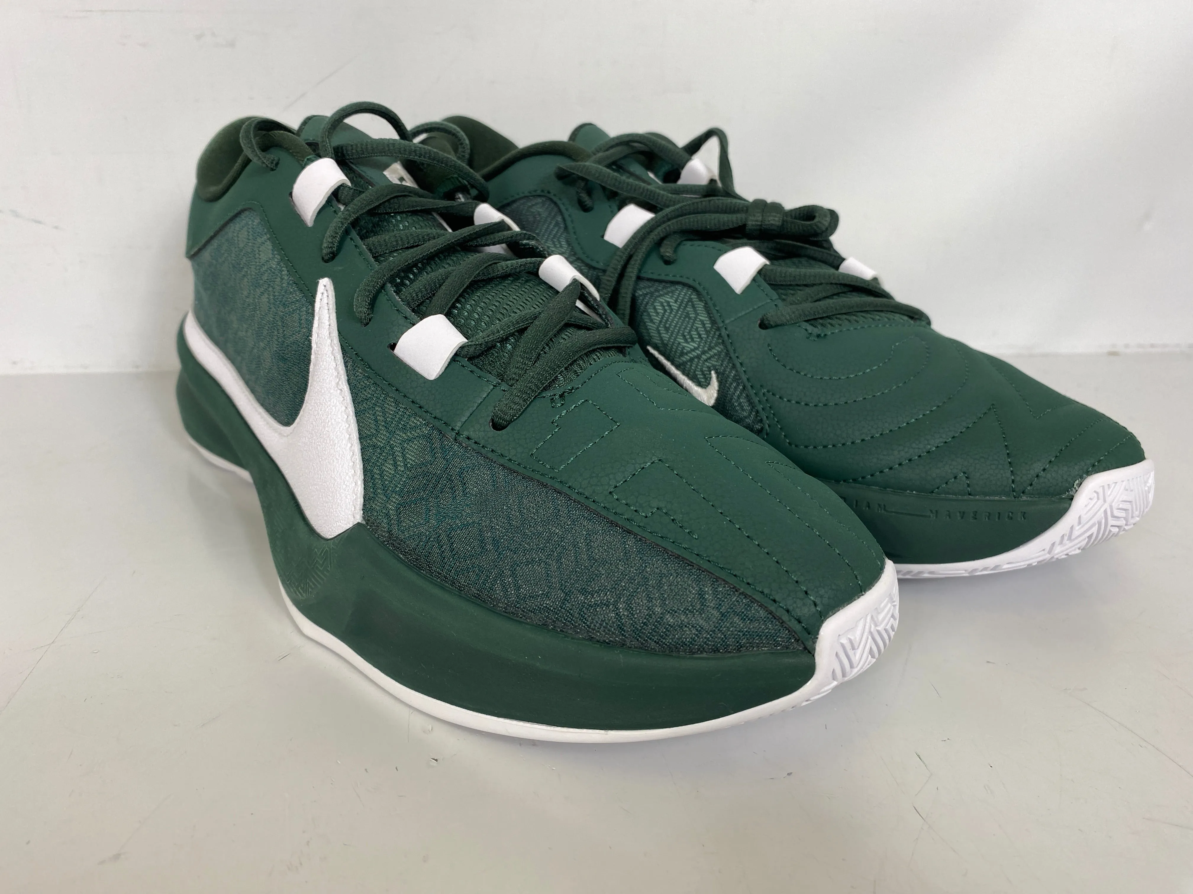 Nike Green Zoom Freak 5 Basketball Shoes Men's Size 12