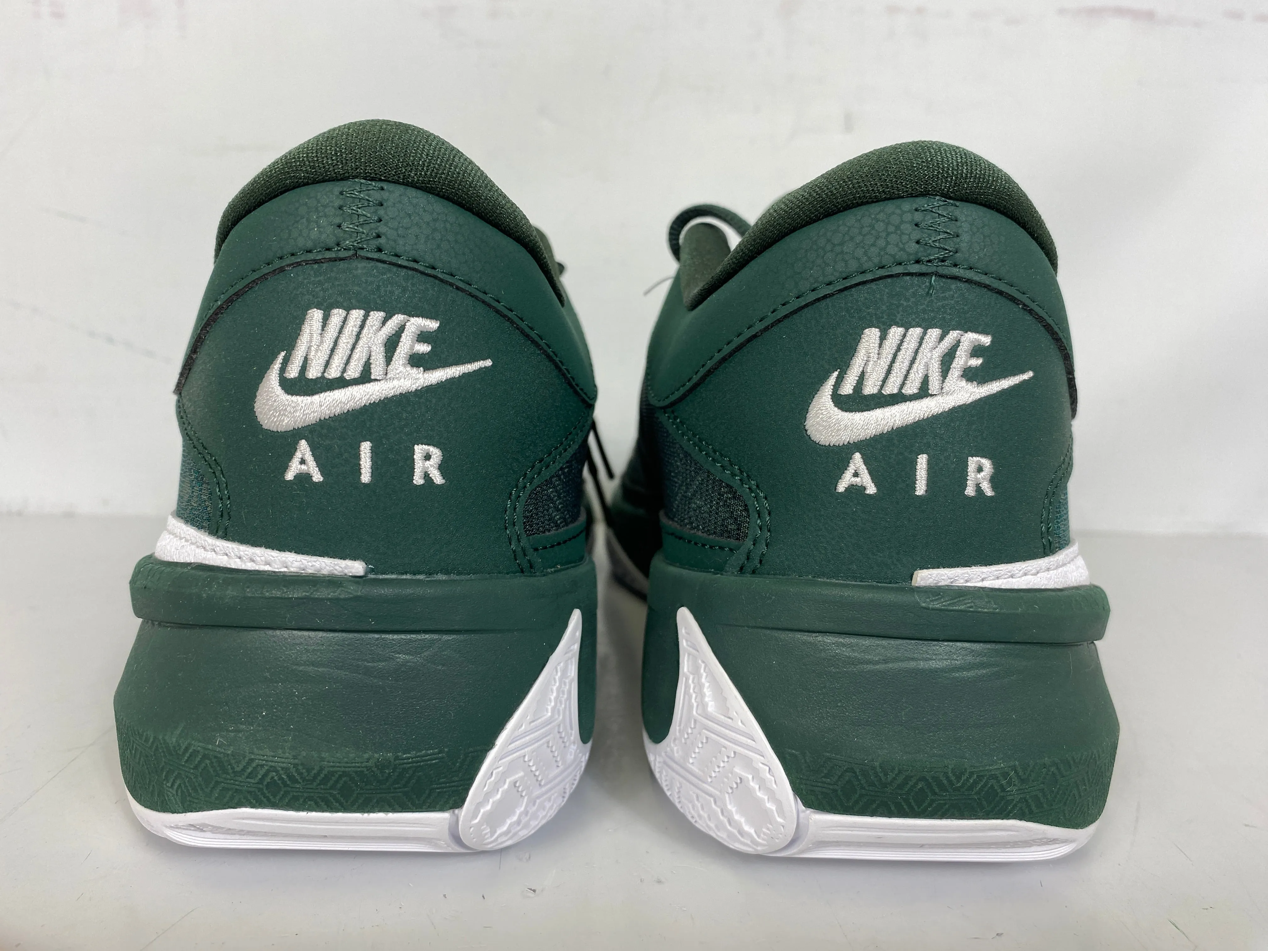 Nike Green Zoom Freak 5 Basketball Shoes Men's Size 12