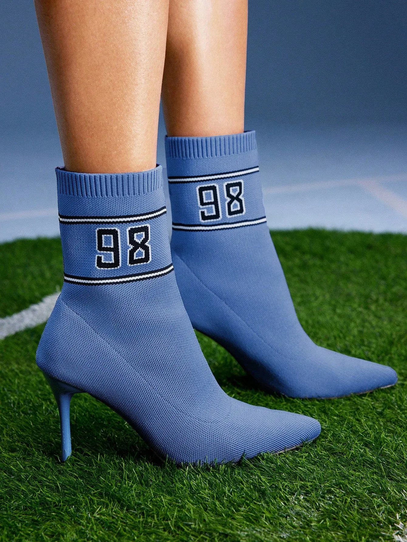 Pointed Toe Sporty Slip On Stiletto Boots
