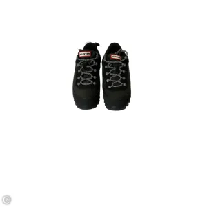 Shoes Hiking By Hunter In Black, Size: 7