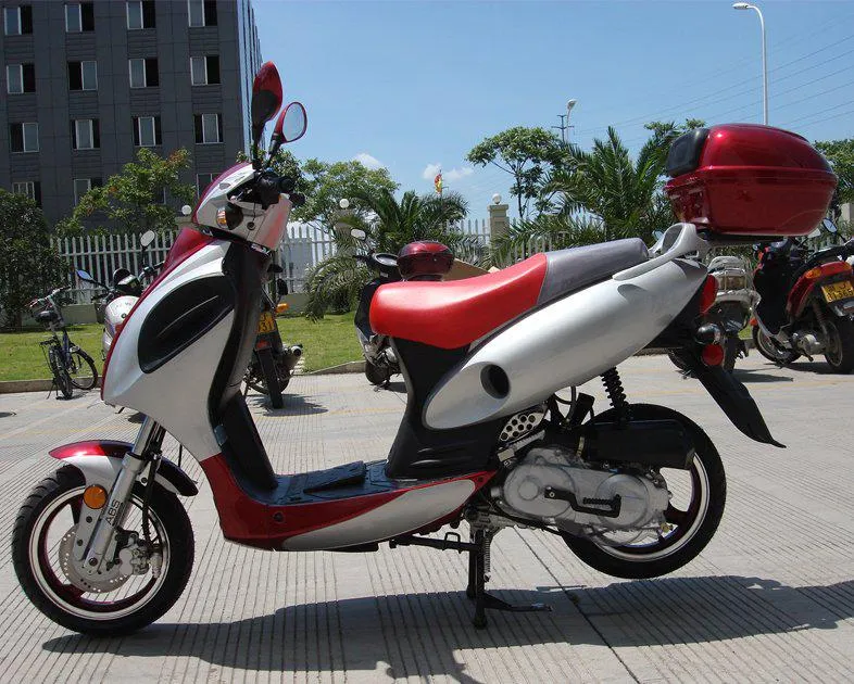ST.THOMAS50cc Moped Scooter [Not CA Legal]