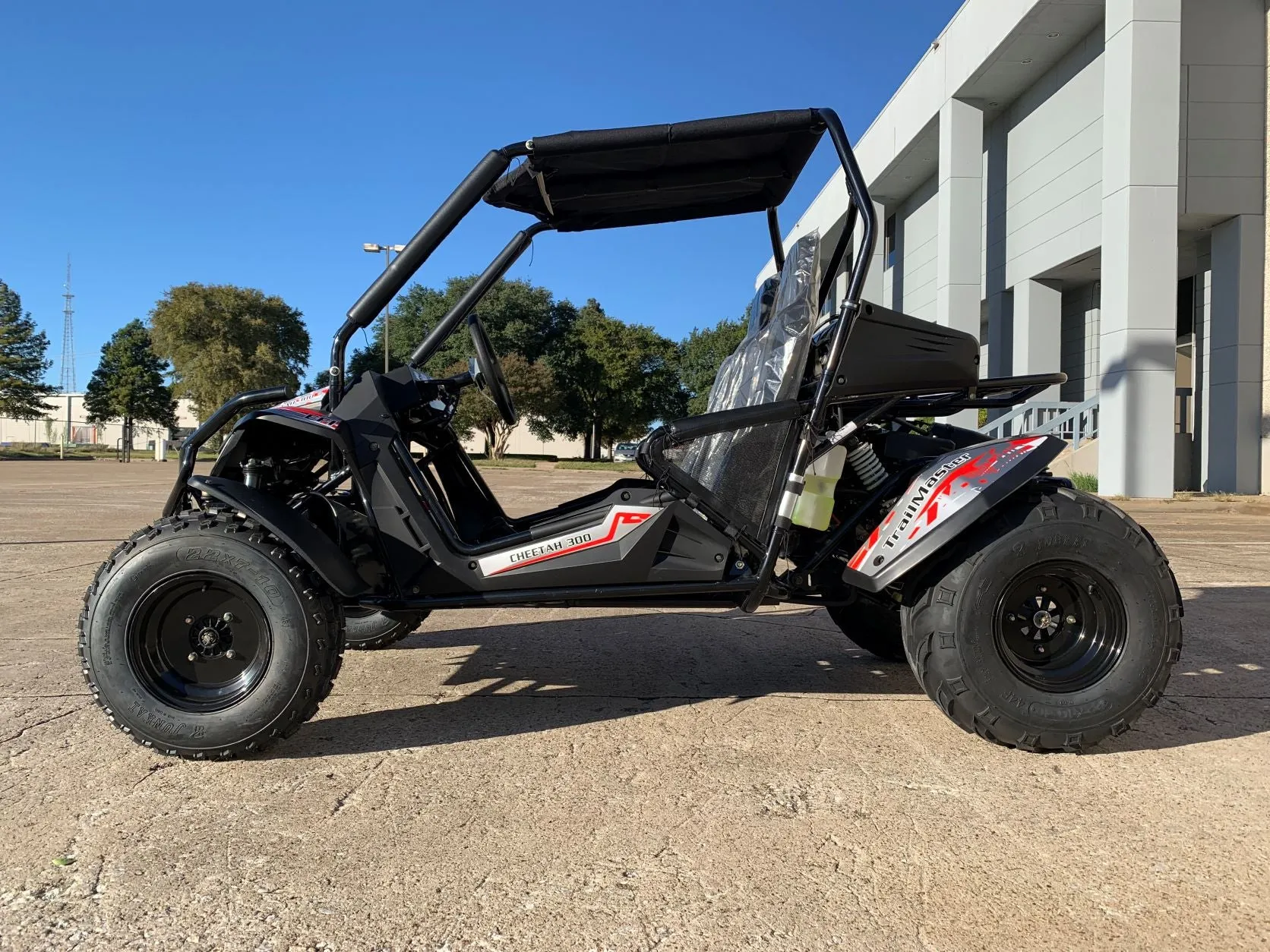 Trailmaster Cheetah 300E Off Road UTV/Go kart 18 HP Fuel Injected, Upgraded rear suspension
